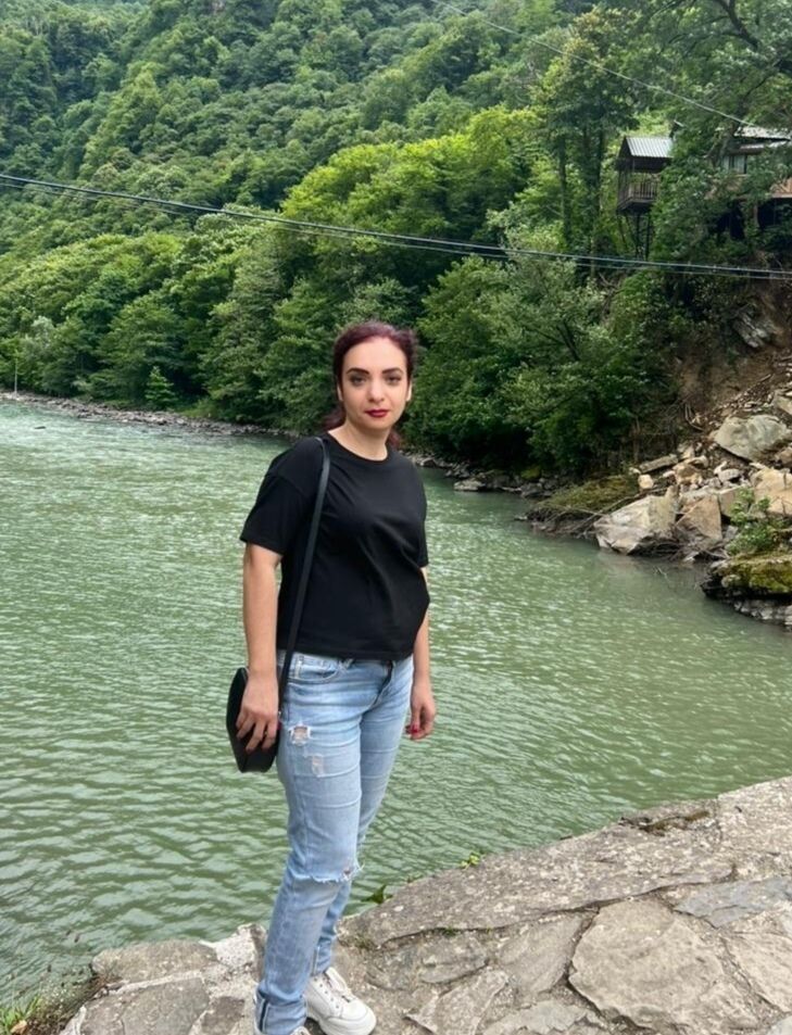  52699713  , 45 ,    --