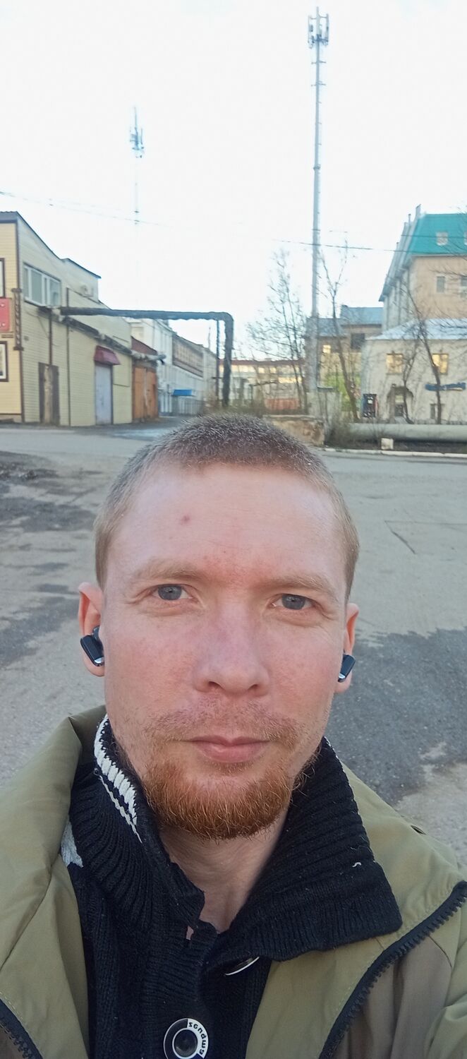  51667633  Chet, 32 ,    