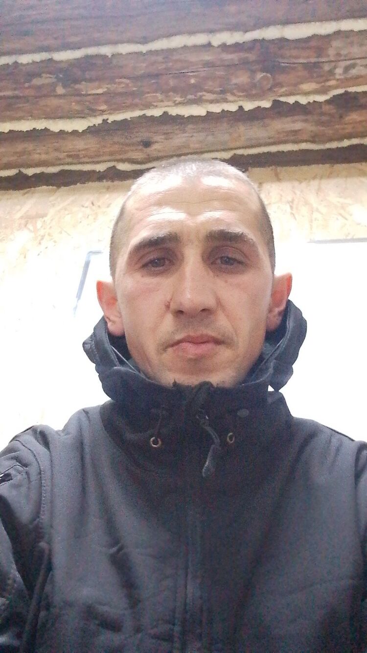  47402443  , 32 ,    