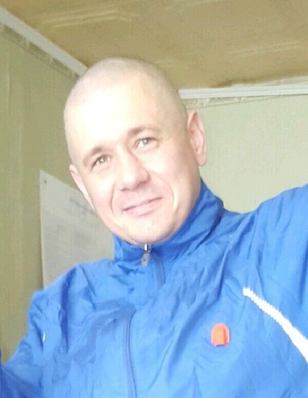  ,   Gocha, 43 ,   