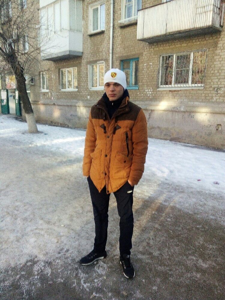  49095413  Vovan, 33 ,    