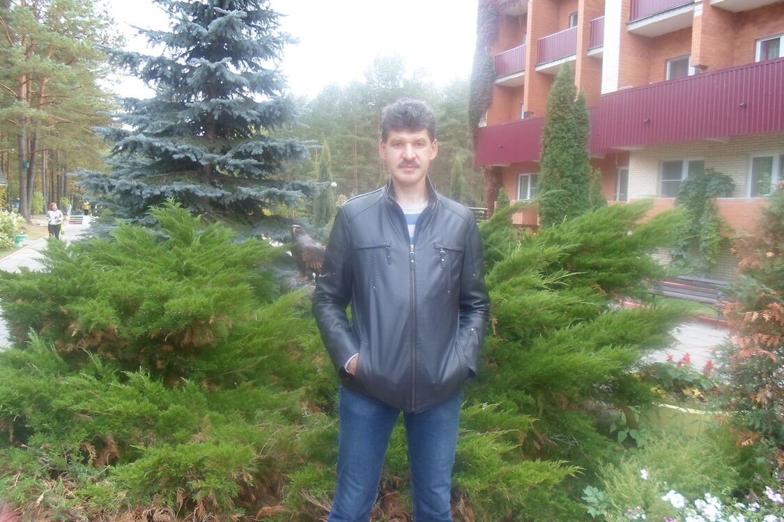  8649203  OLEG, 59 ,    