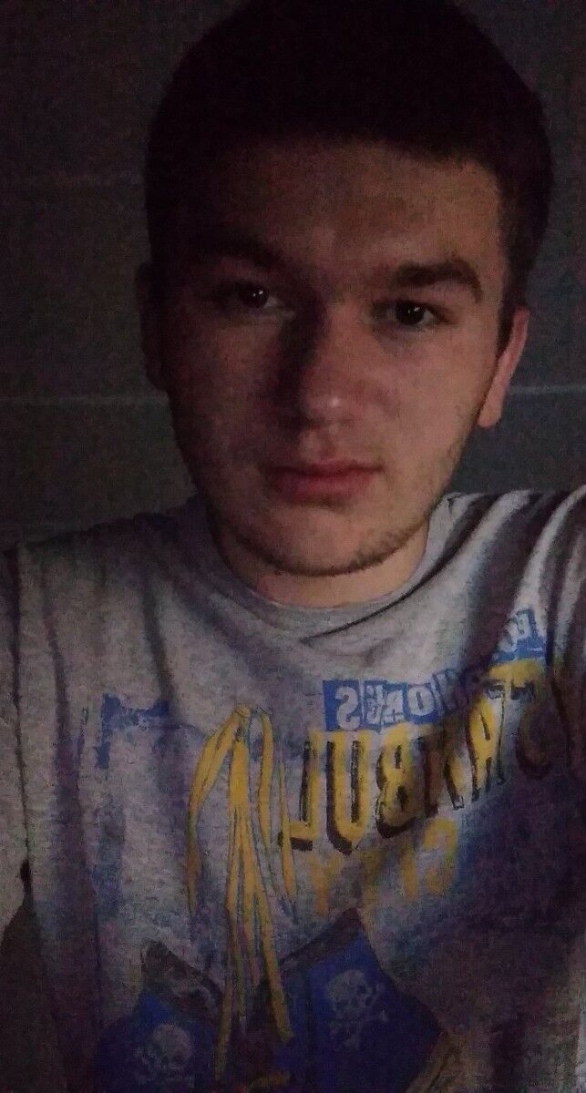  ,   Ruslan, 31 ,   ,   , c 