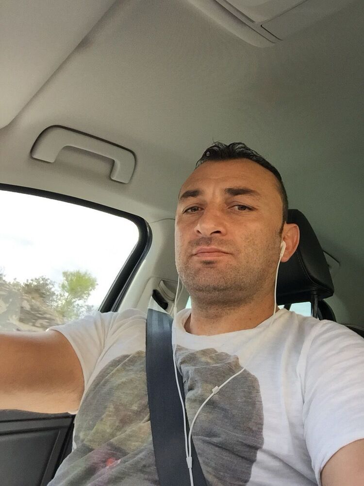  53235593  , 42 ,    