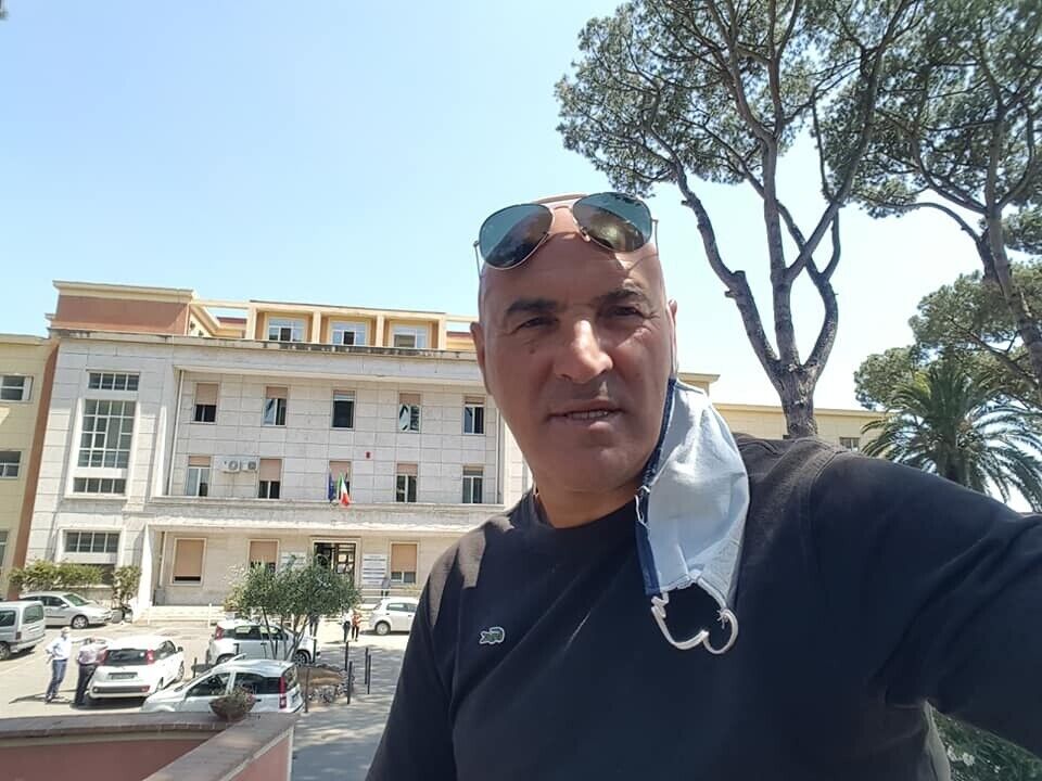  20527453  Julio Pearce, 61 ,    Aalden