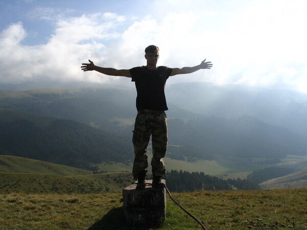  13093423  Dima, 41 ,    
