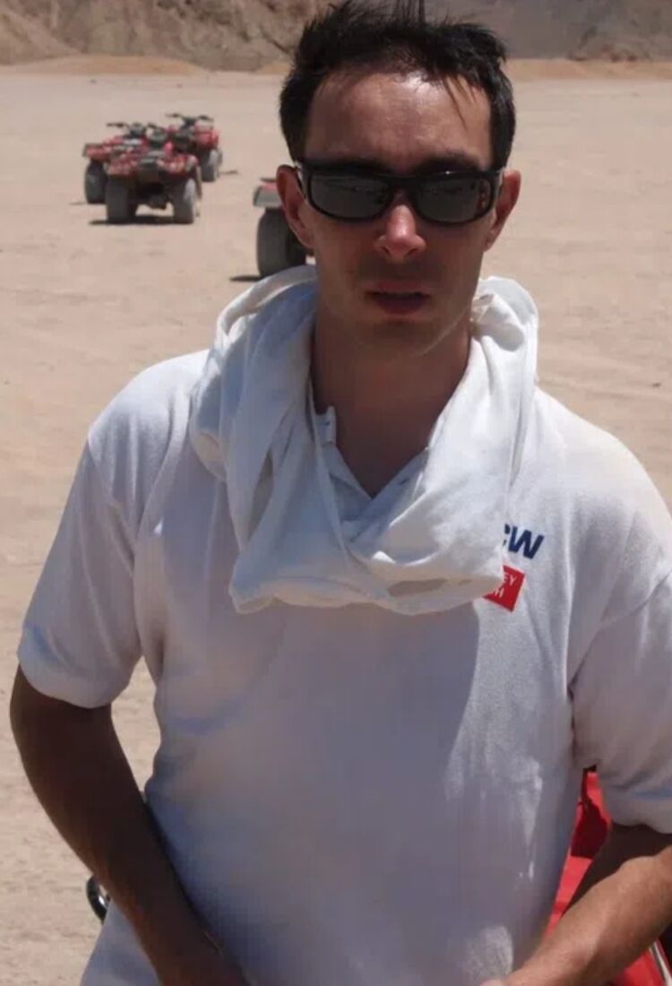 ���������� Frankfurt am Main, ���� ������� Robert, 45 ���, ������������ ��� c�������� ���������