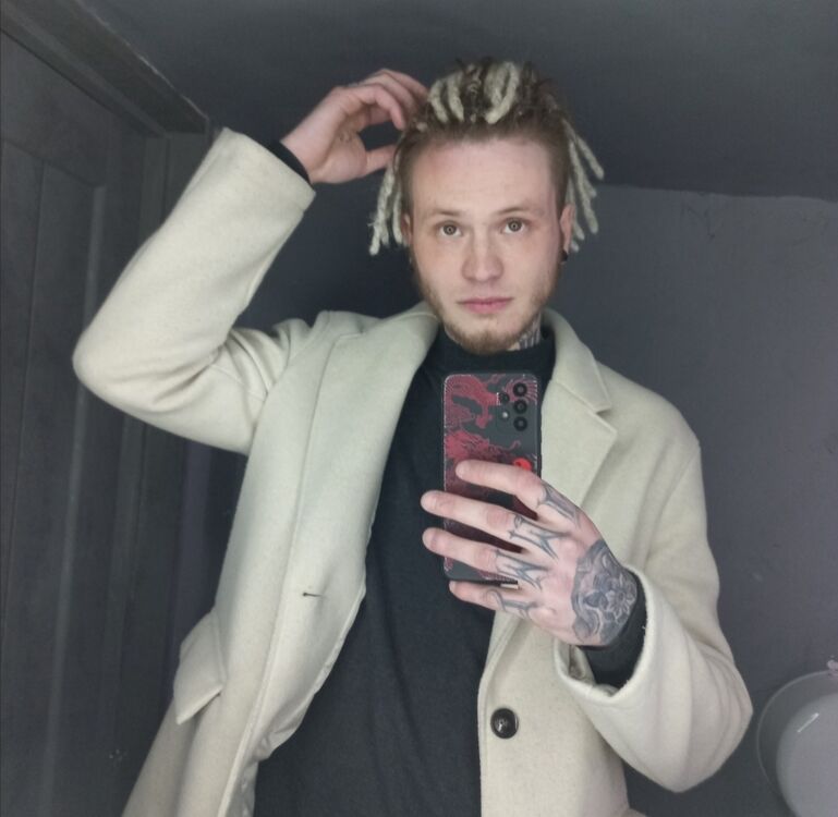  ,   Anton, 27 ,   ,   