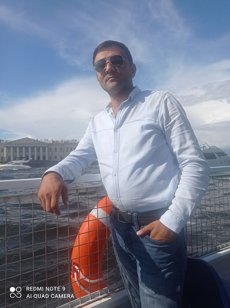  38531053  Asif, 40 ,    -