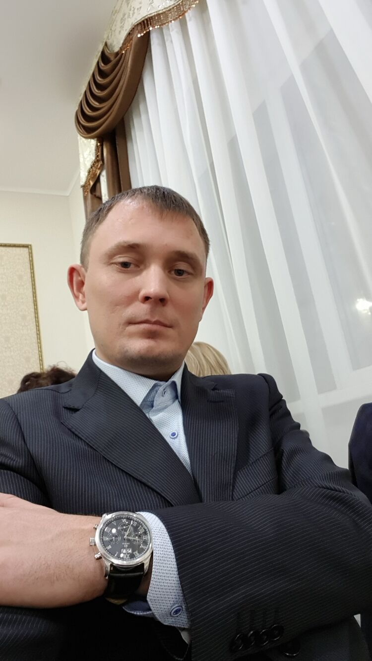  28035883  , 38 ,    