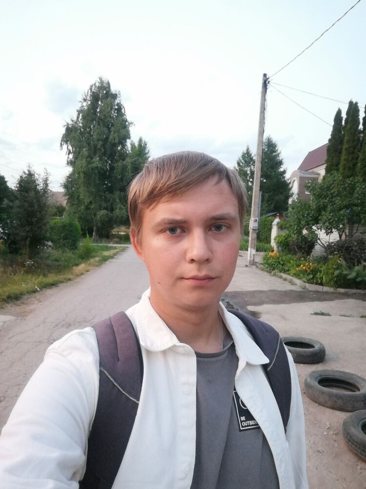  44424513  , 27 ,    