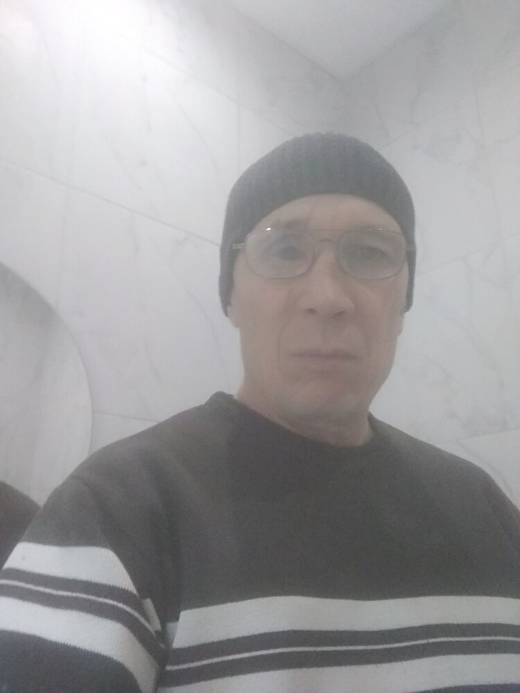  40433463  , 57 ,    