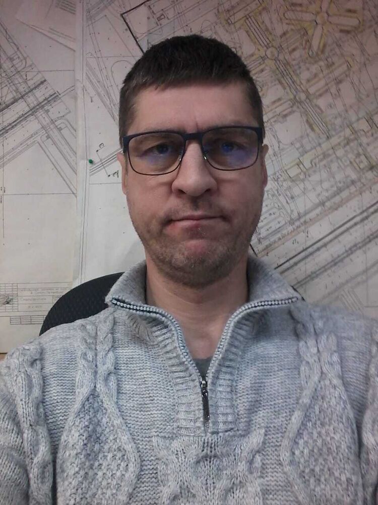  48122933  , 53 ,    -