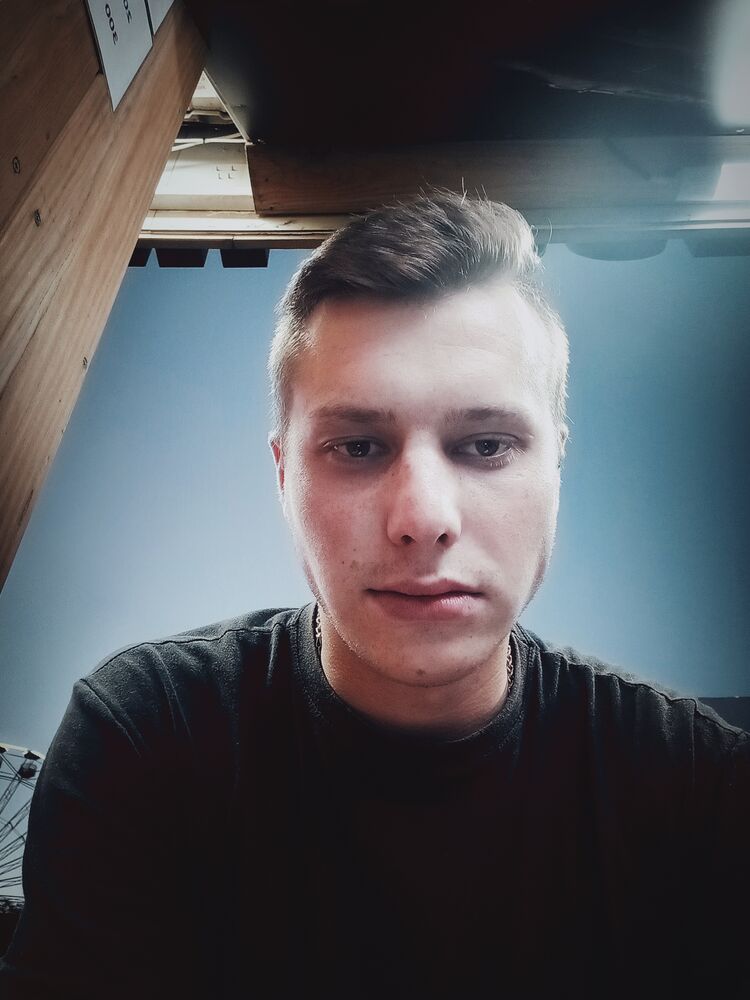  28953493  , 24 ,    