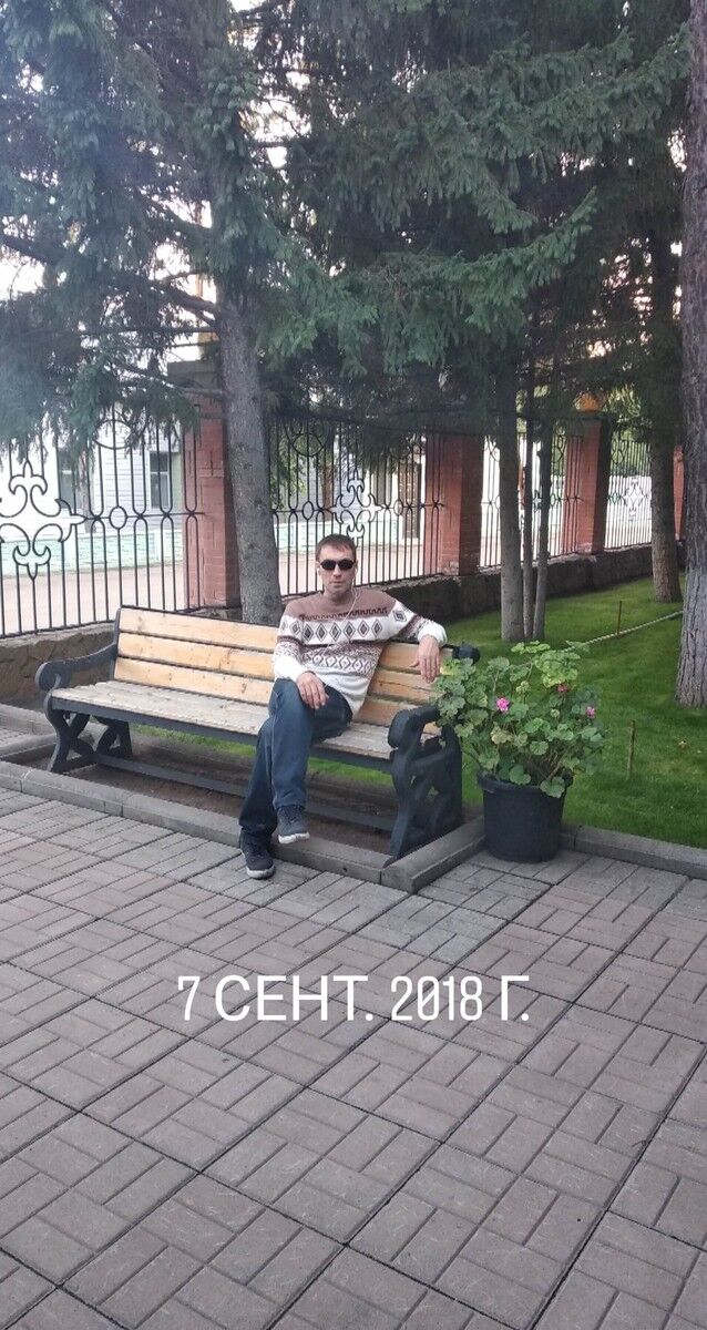  15457173  , 51 ,    