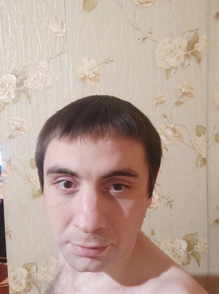  52982093  , 35 ,    --