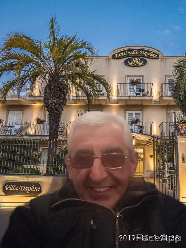  ,    , 52 ,   ,   , c 