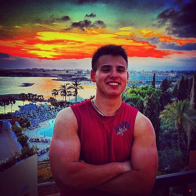  33583383  Anatoly, 29 ,    