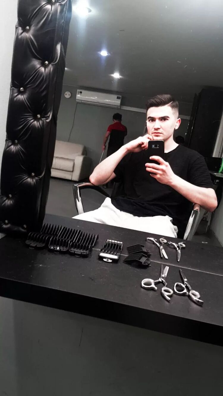  -,   Hardy, 25 ,   ,   