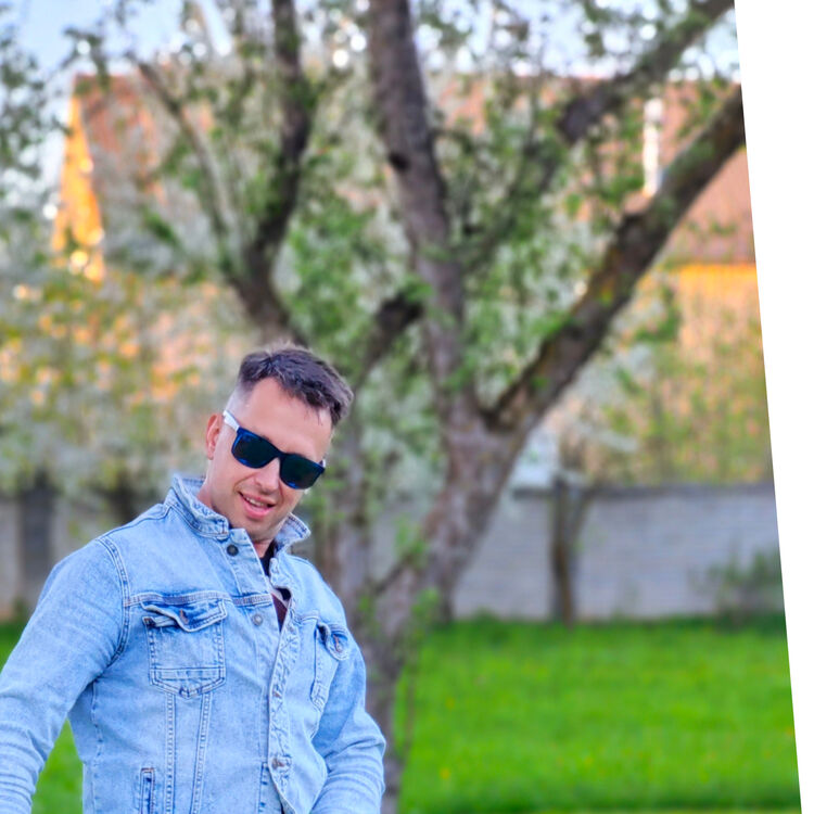  -,   Igor, 38 ,   ,   , c , 