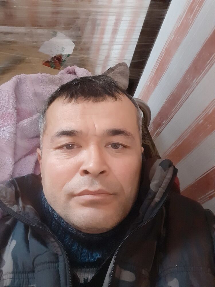  18948933  Azamat, 47 ,    