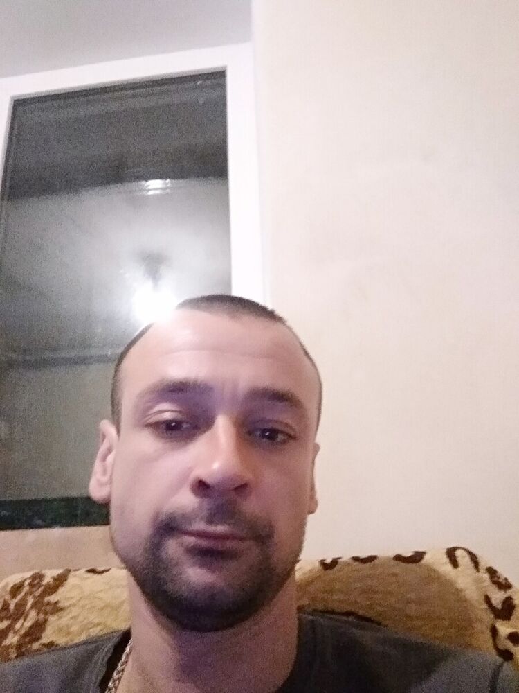  20495053  Lyoha, 37 ,    