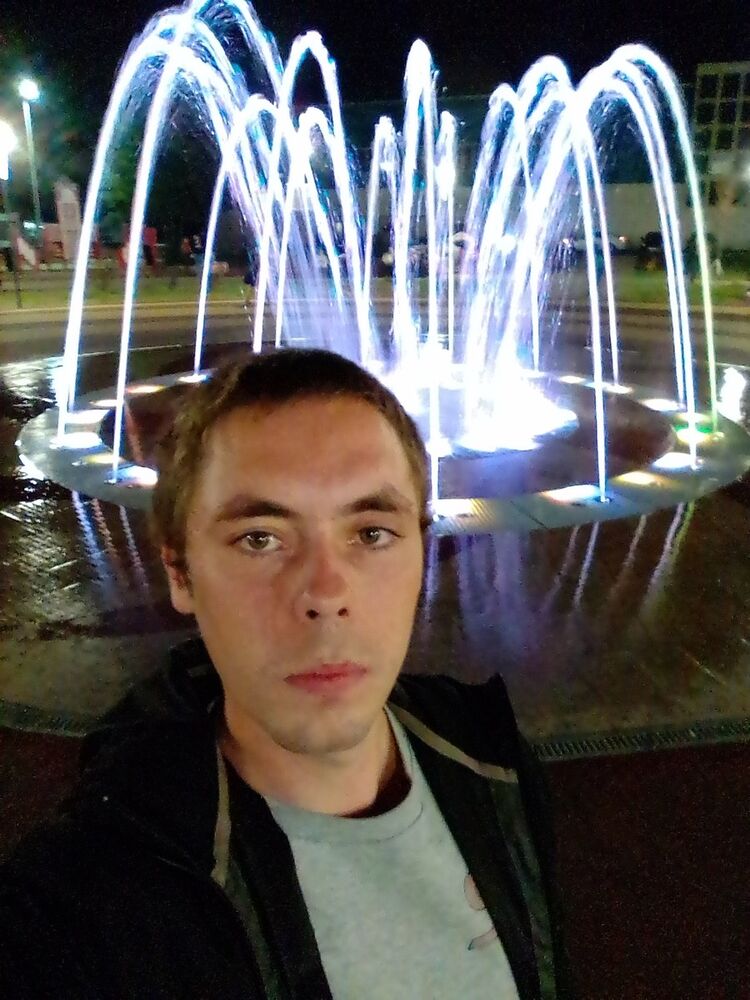  13577603  Dimas, 35 ,    