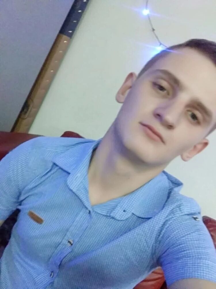  31920763  , 27 ,    