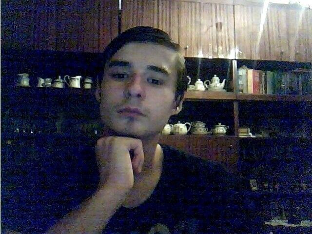  9949993  , 27 ,    