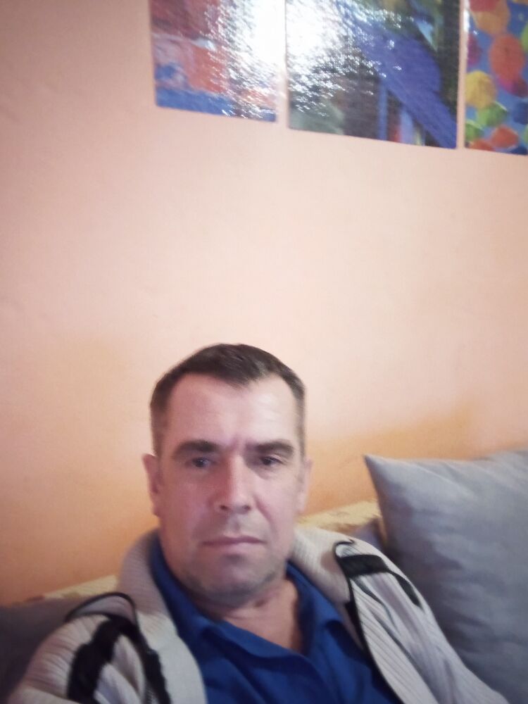  41753753  , 49 ,    