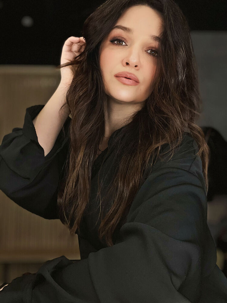  54690893  , 38 ,    -