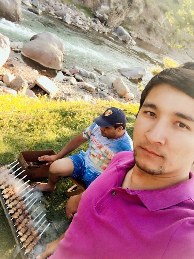  11895923  Shuxrat, 38 ,    