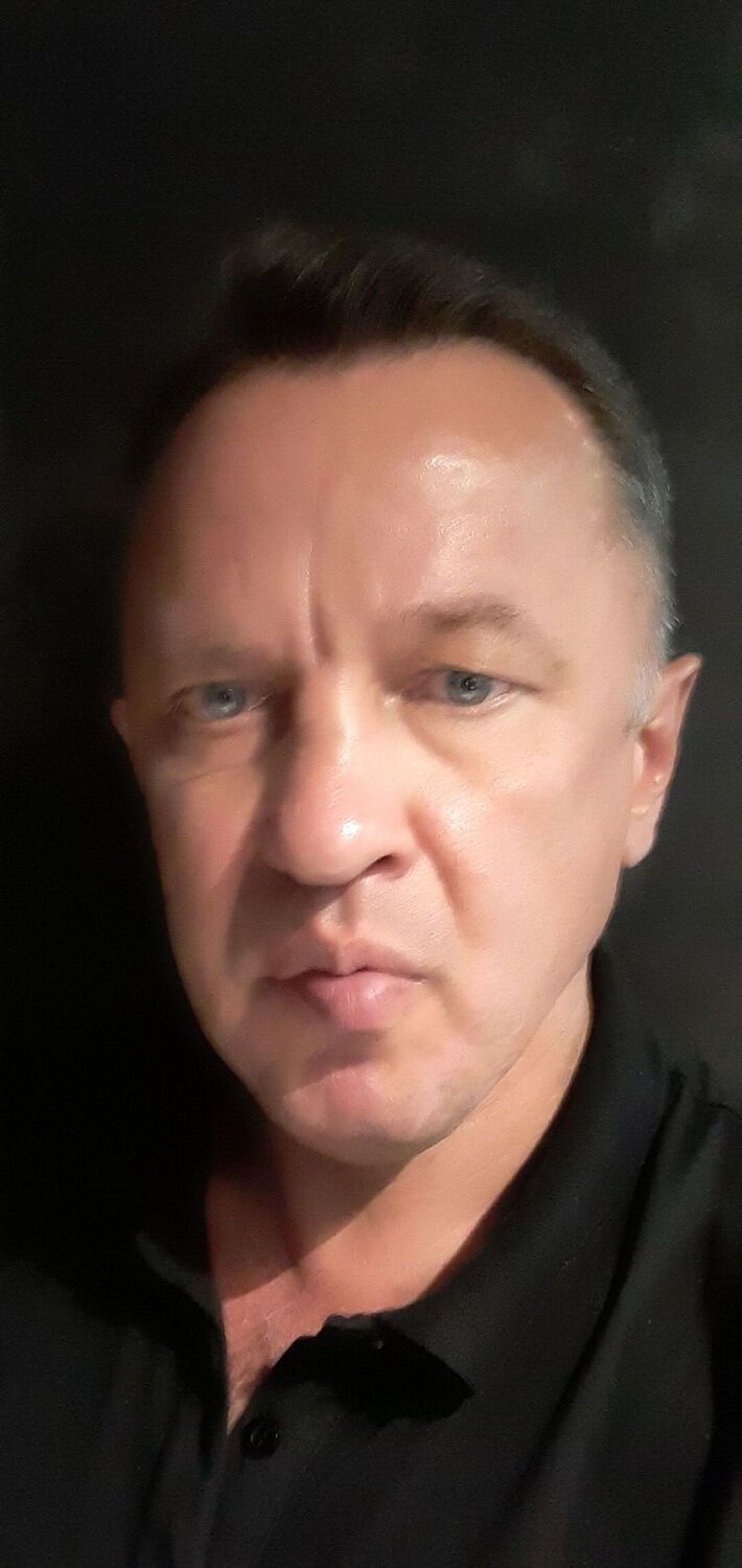  44835543  , 46 ,    