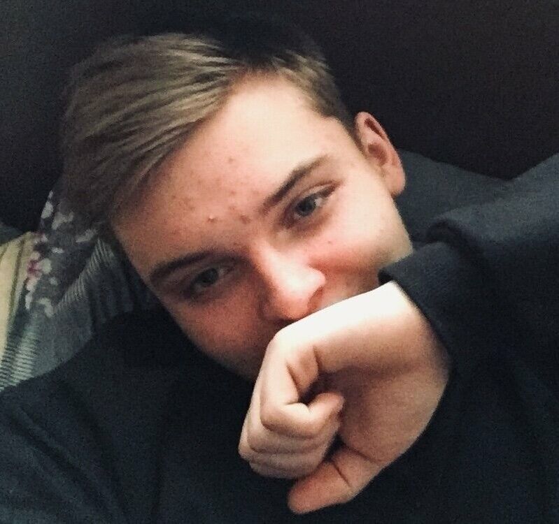  19052463  , 25 ,    