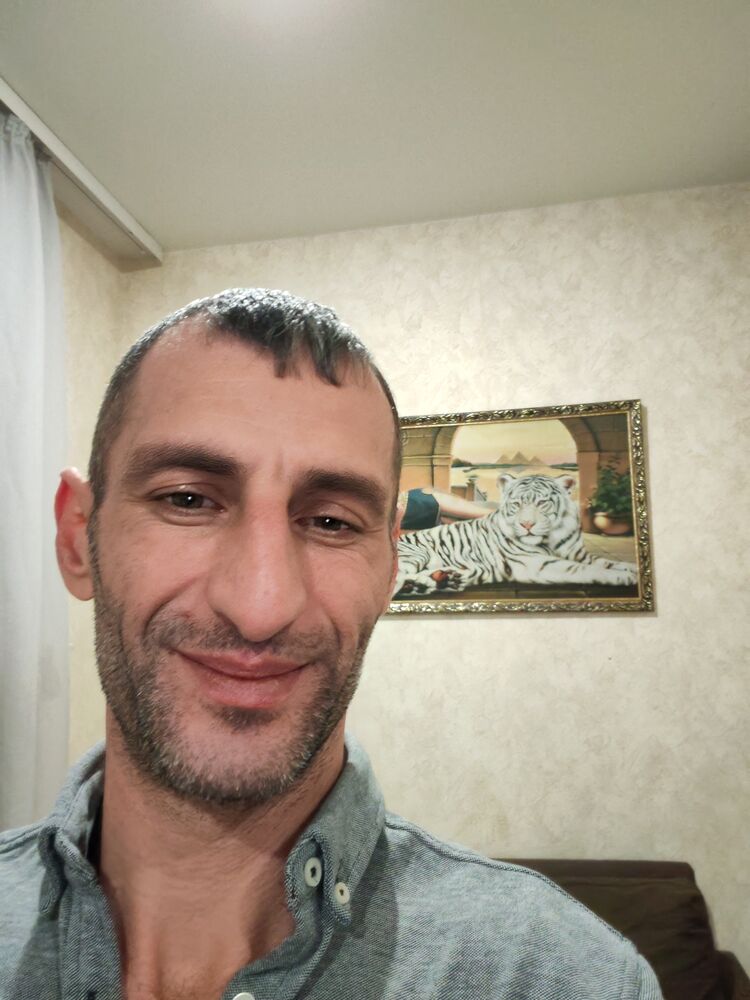  48771863  , 40 ,    