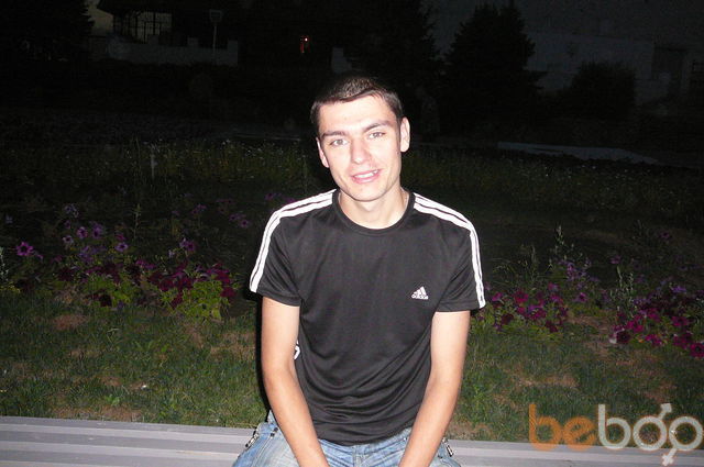  ,   Malek, 37 ,   ,   , c 