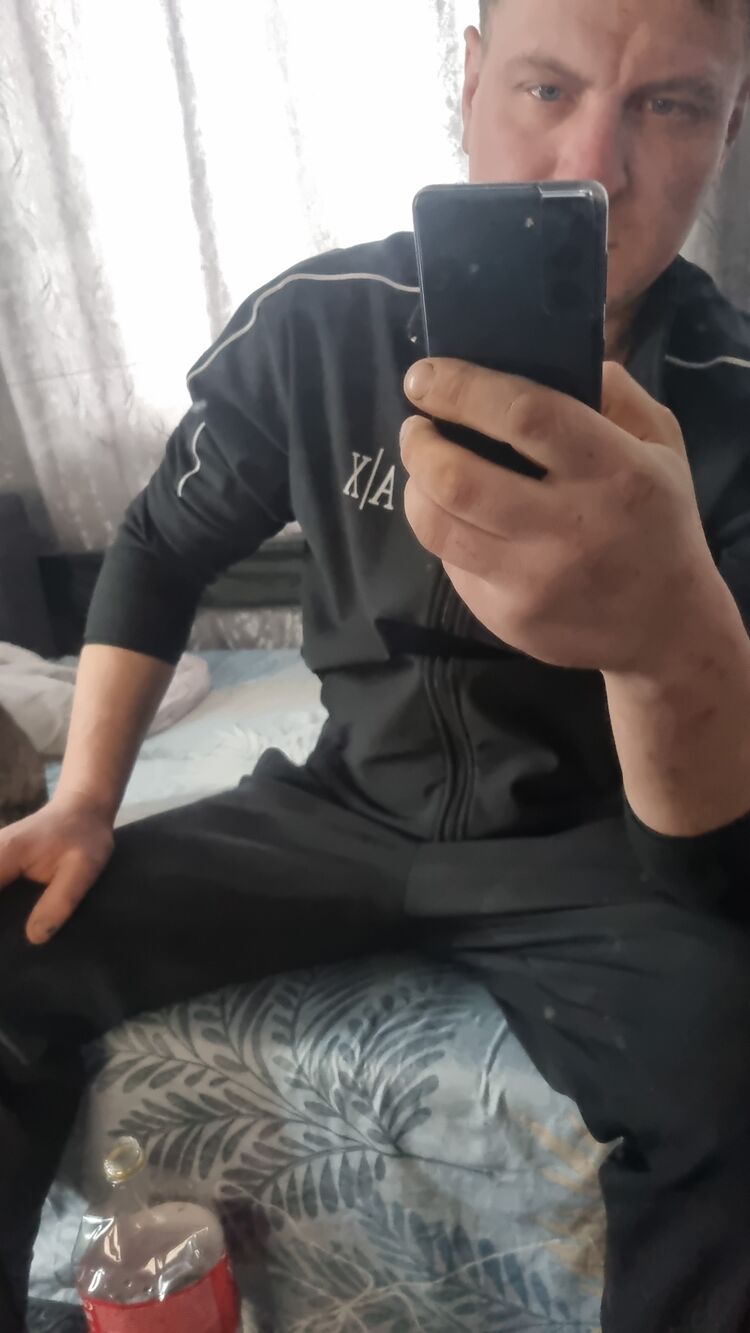  49556223  , 37 ,    