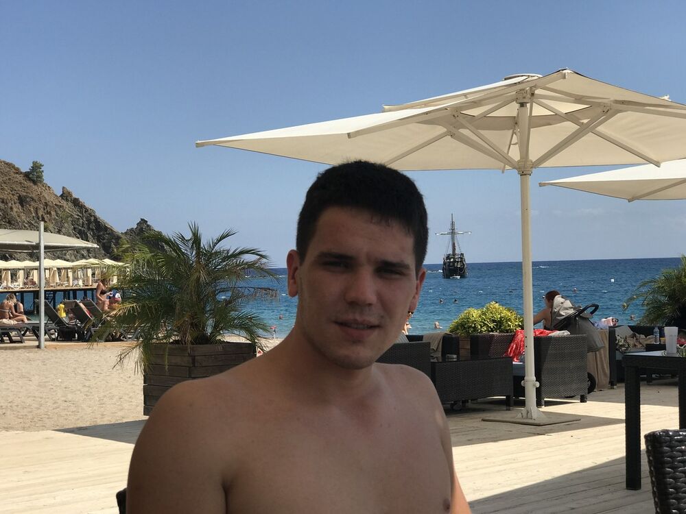  ,   Igor, 33 ,   ,   , c 