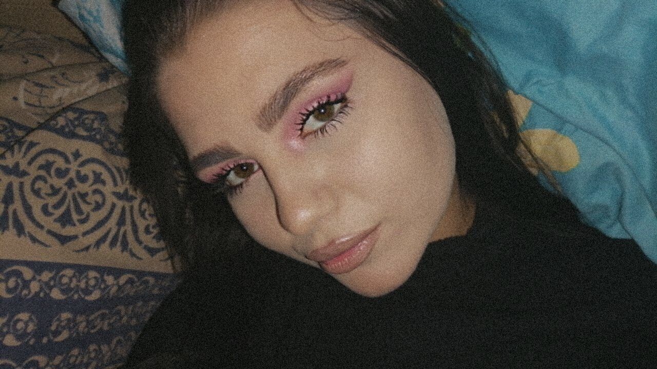  ,   Aleksandra, 21 ,     , c 