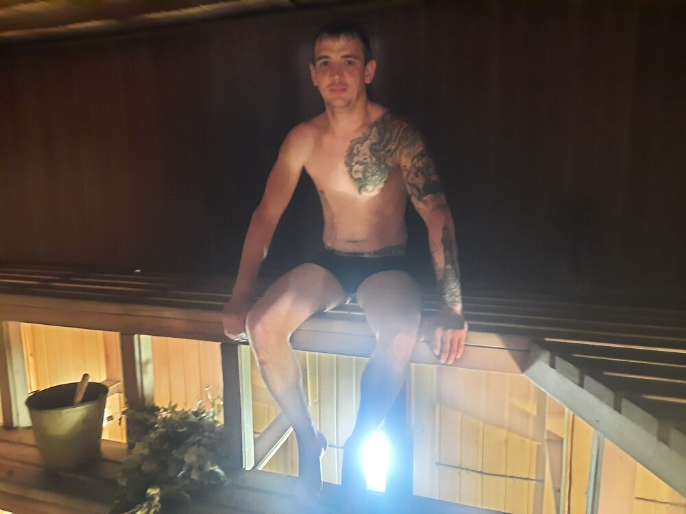  ,   Mark, 35 ,   ,   , c , 