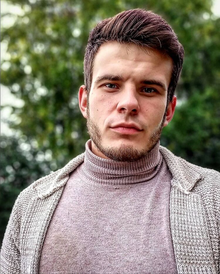  ,   Oleg, 27 ,   ,   