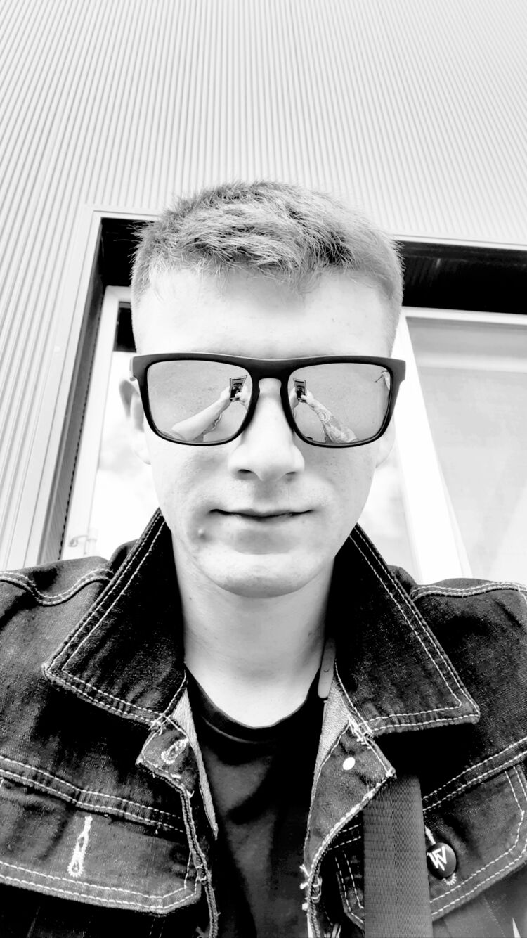  ,   Pavel, 26 ,   ,   , c , 