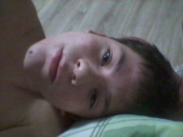  18307063  , 26 ,    