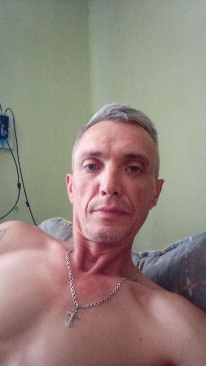  44037033  , 45 ,    