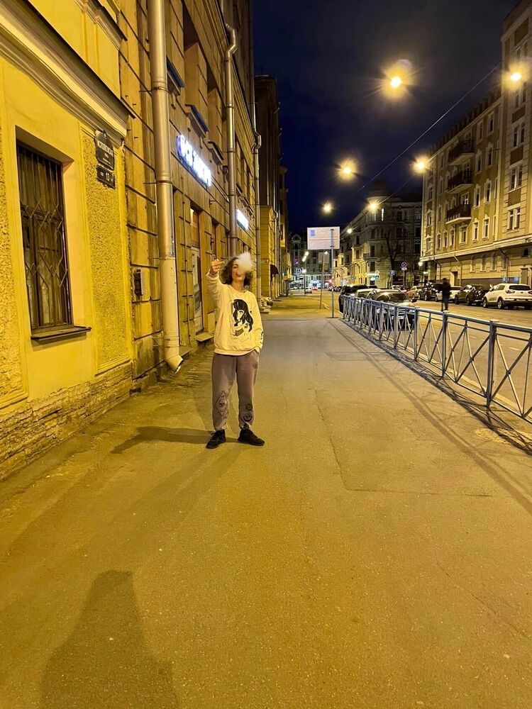  26942143  , 23 ,    -