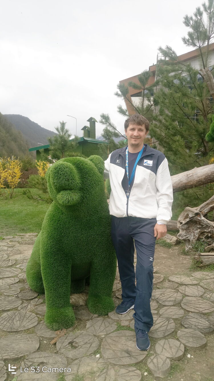  ,   Igor, 33 ,   ,   , c , 