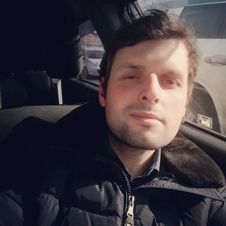  47320793  Mikhail, 35 ,    