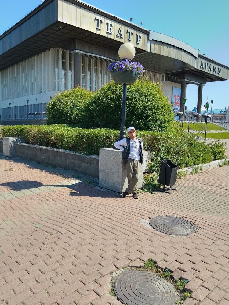 ���� 37931573 ������� �������, 51 ���, ���� ���������� � ������������