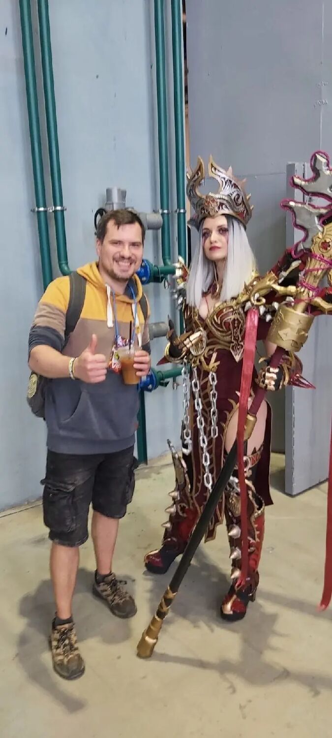  29303853  , 33 ,    -