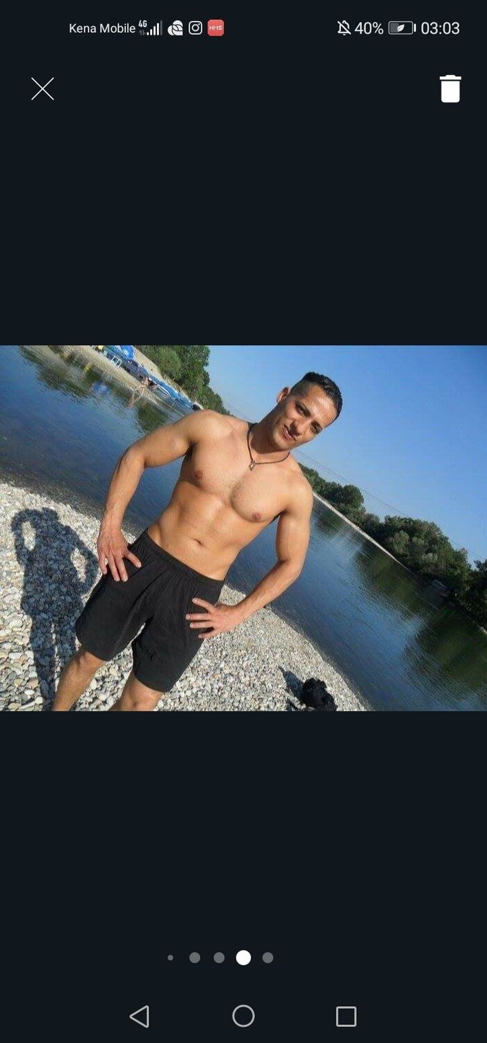  Arab,   Max, 37 ,   ,   